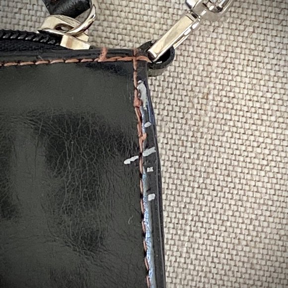 XOXO Small Black Vegan Leather Handbag with Strap - Picture 9 of 12